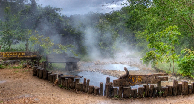 น้ำพุร้อนท่าปาย Tha Pai Hot Springs